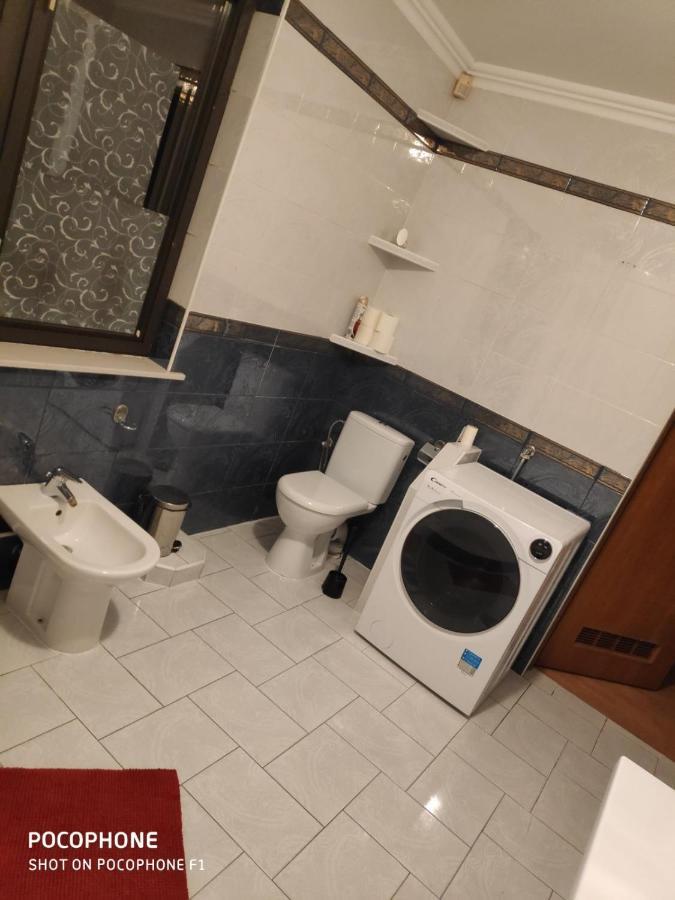 Ochota Forest Guest House Warschau Kamer foto